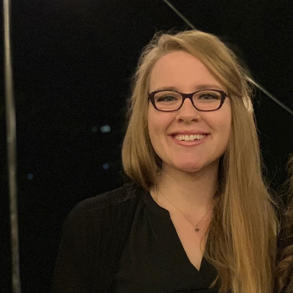 Meet your Posher, Rebekah - Picture 1 of 1